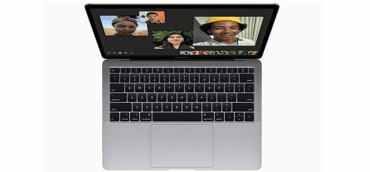 Apple MacBook Air 11 inch keyboard