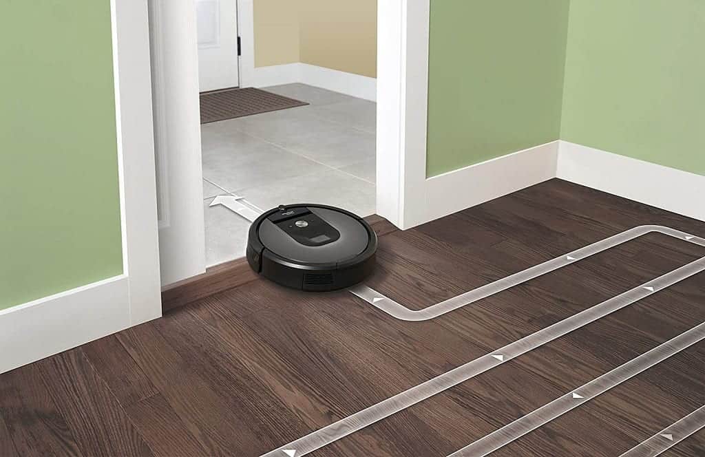 iRobot Roomba 960 clean